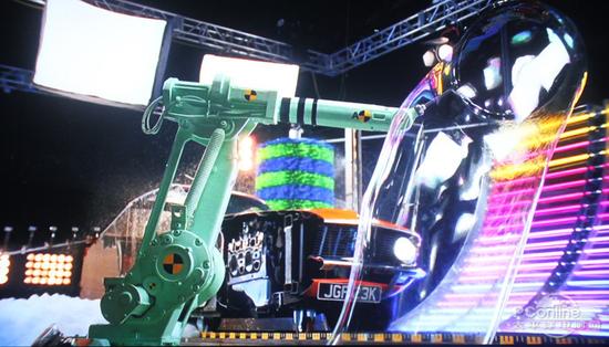i_Xn-fxhupir7116075.jpg