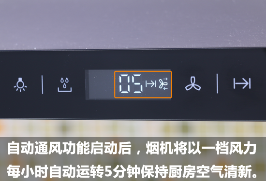 CiZ4-fxkwuwk9579799.png