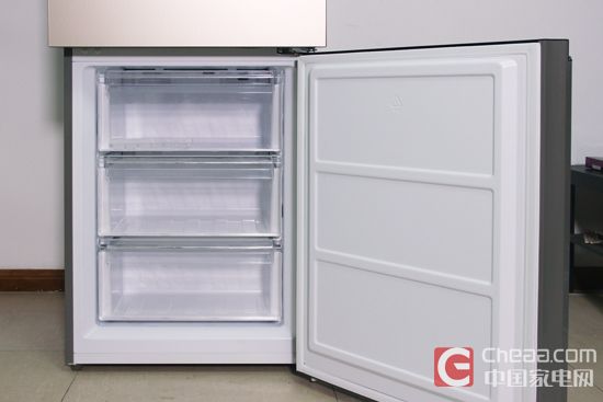 nrHd-fxmazrs0277742.jpg