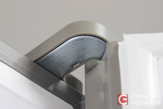 jXxE-fxmazmp8191610.jpg