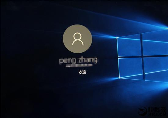 S2HP-fxmpnqf9820284.jpg