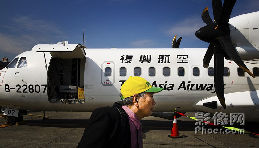 kTzR-fxxwrwh4948258.jpg