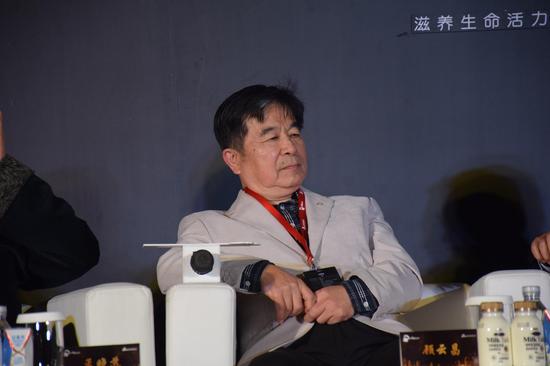 c9AB-fxxwrwk1750736.JPG