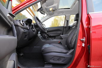 auto-fynmzun0459938.jpg
