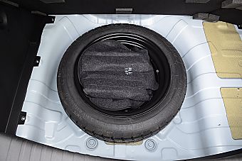 auto-fynmzun0941826.jpg