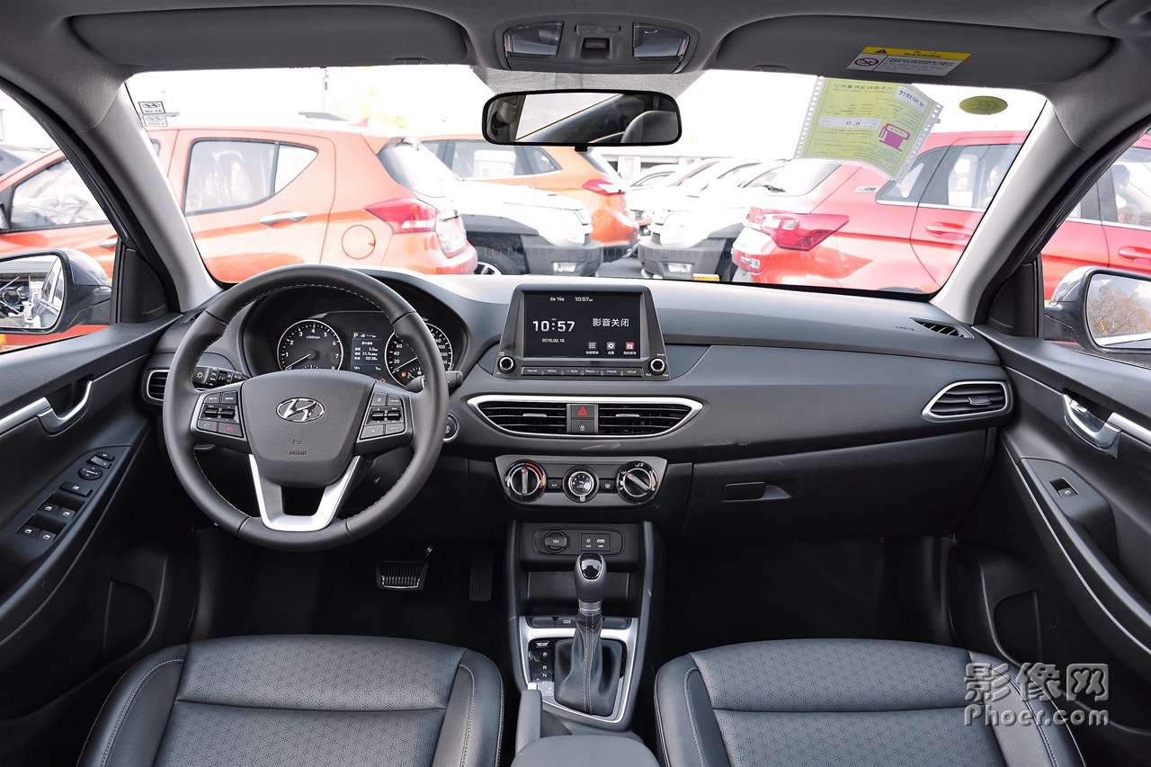 auto-fypikws9036601.jpg