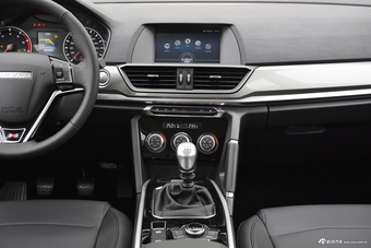 auto-fyrcsrx3876200.jpg