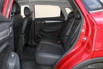 auto-fyrkuxs9240239.jpg