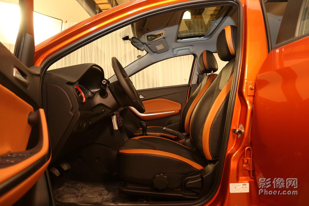 auto-fyqnick7395488.jpg