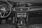 w180h120t02cb.jpg