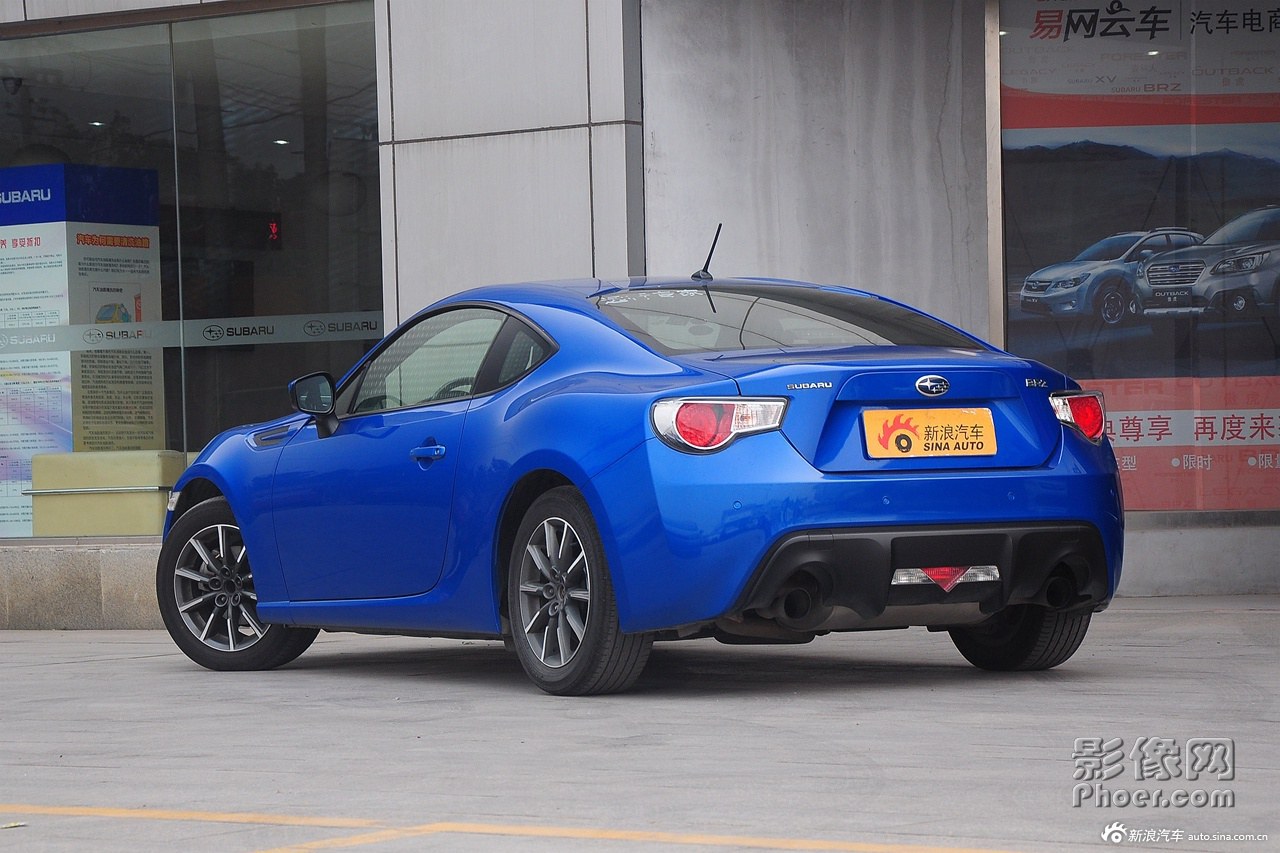 auto-fyrkuxt1162613.jpg