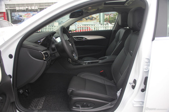 auto-fynshiq8546661.jpg
