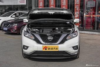 auto-fynmzun0325560.jpg