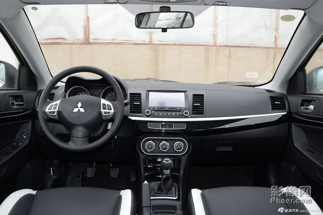 auto-fypikws9073218.jpg