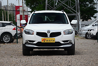 auto-fynmzun0785378.jpg