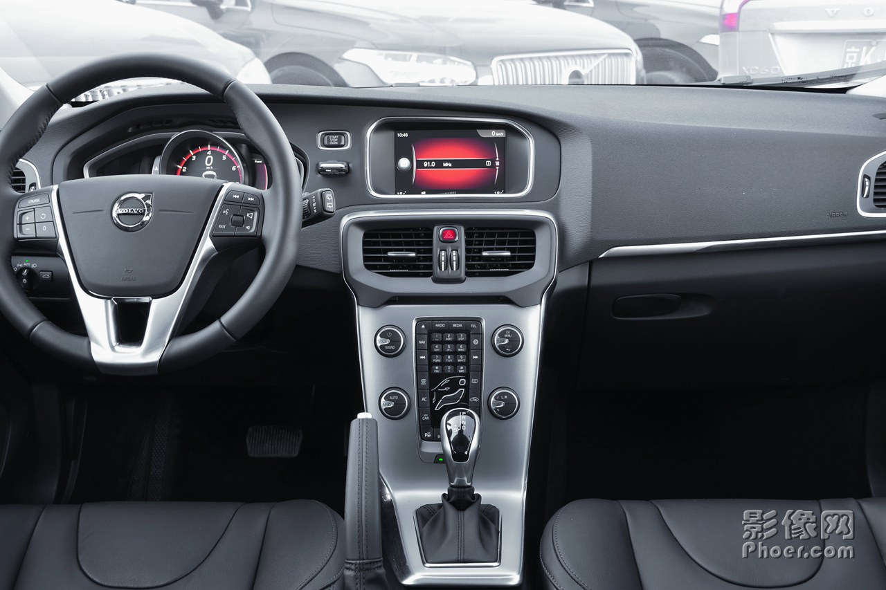 auto-fyqnick8968492.jpg
