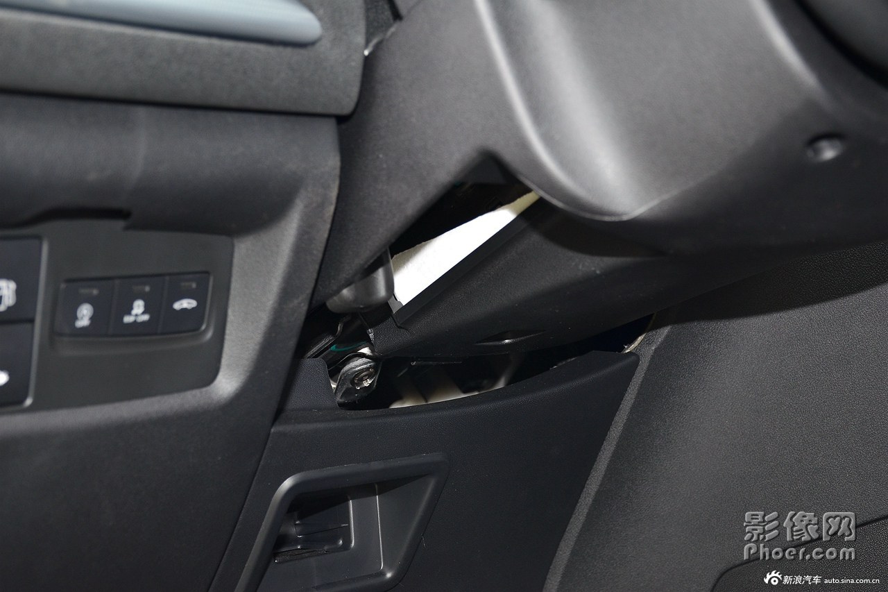 auto-fynwnwt7331185.jpg