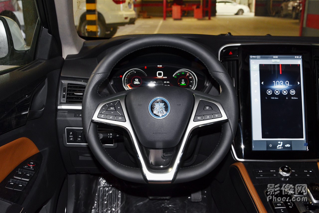 auto-fynmzun0741548.jpg