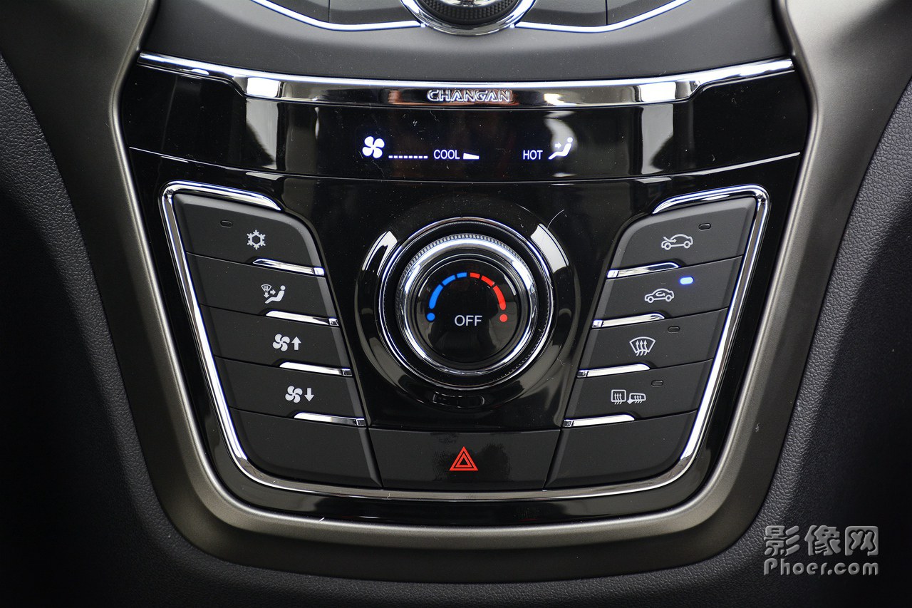 auto-fynmzun0859083.jpg