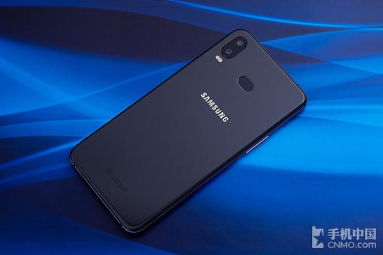 三星galaxy a6s评测 年轻人的全新选择