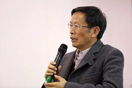 BTfH-hqzxptp6064753.jpg