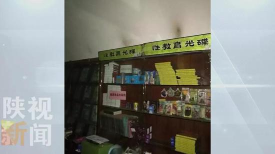uXhk-hrfcctn0371162.jpg