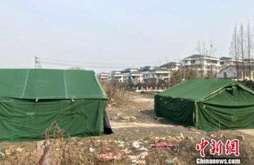 J3cq-hryfqhm0614987.jpg