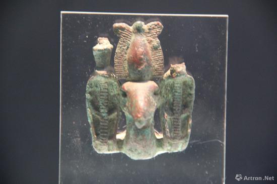 EBEH-hryfqhm5921165.jpg