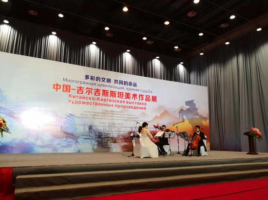 9cac-imfiehq3468165.jpg