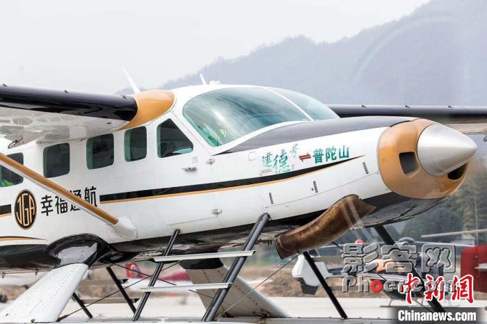 bc10-imkzenq3018523.jpg