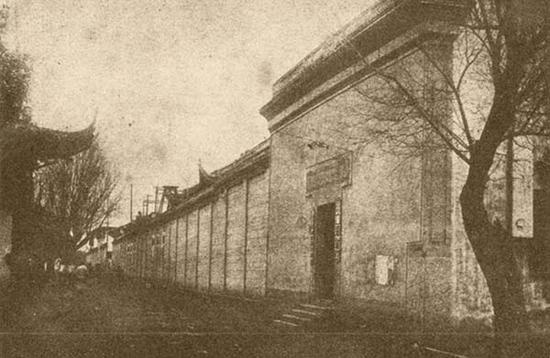 79e8-izrvxmh5351140.jpg
