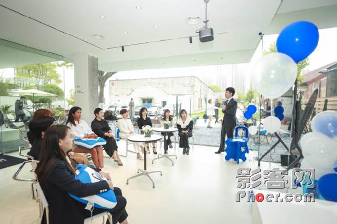 b335-3aff604e1b4b41911abcfeaeee5e9579.jpg
