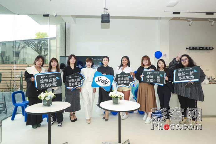 71f1-81573cf3ac8fb7accecf3594befbee8b.jpg