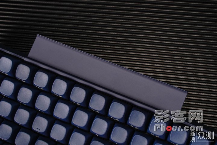 e917-04cb7c243e03963d1989c0772e3cde61.jpg