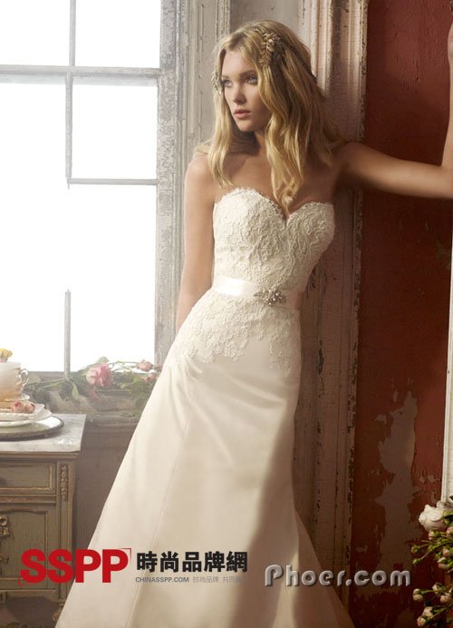  alvina valenta09°ɫϵ