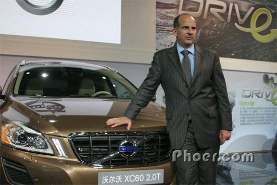 ֶXC60 2.0Tɶչֳ