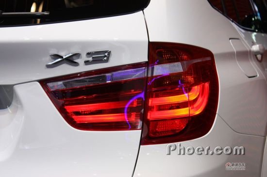 X3