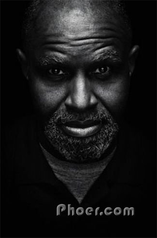 Ӱ˰ɵ»أArmond White